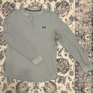 Under Armour Gray Long Sleeve Loose Fit Thermal Sz L